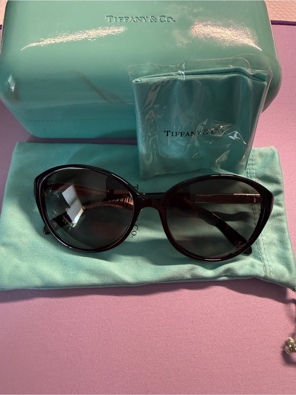 Tiffany & Co. Women's Black Oversized Sunglasses with Tiffany Blue Case